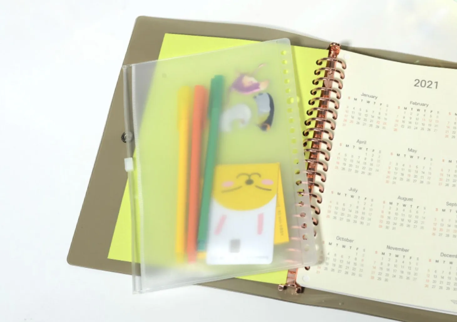 20 Ring A5 PVC Zipper Pocket