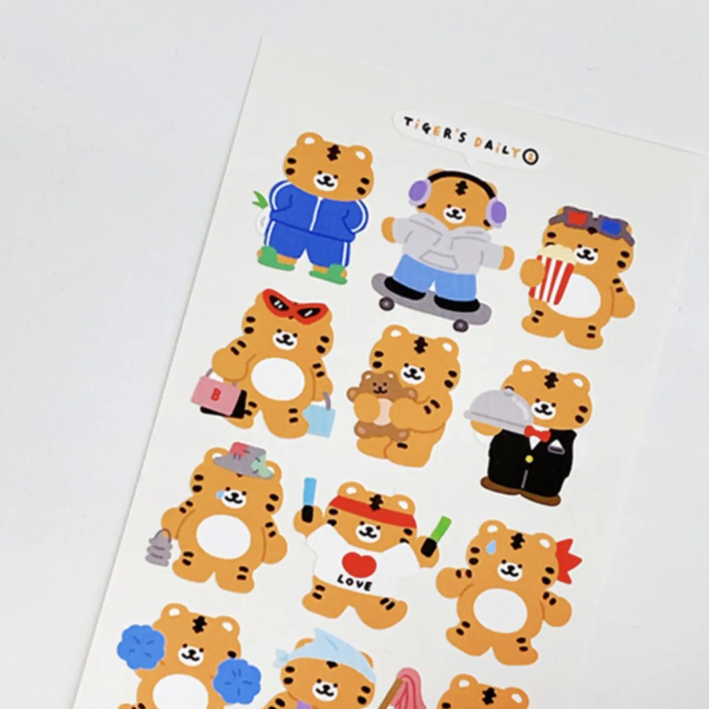 RoomRoom Bear Sticker v5