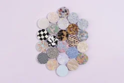 Round Shape Pattern Phone Grip