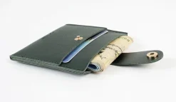 Simple Button Half Wallet