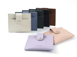 Simple Button Half Wallet