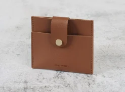 Simple Button Half Wallet