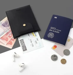 Simple Button Passport Pocket