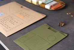 Small Analogue Archiving Pocket Holder