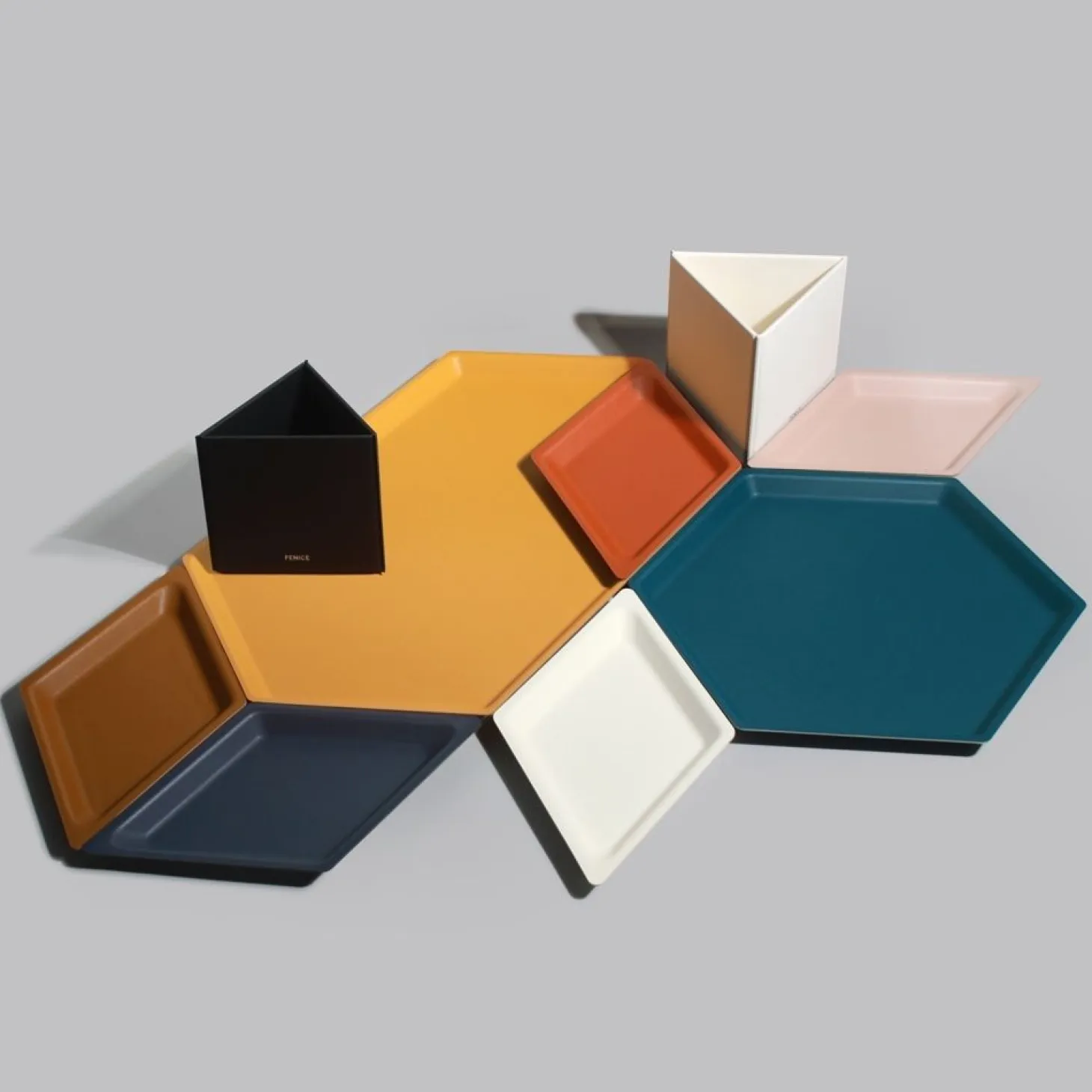 Small Rhombus Puzzle Tray
