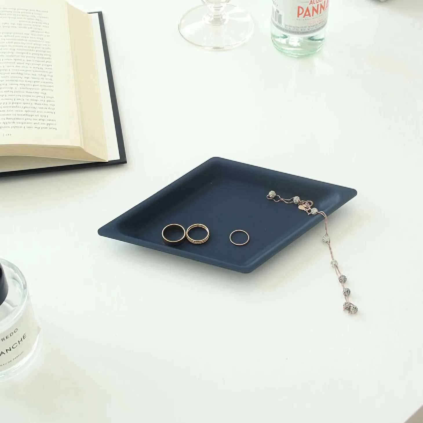 Small Rhombus Puzzle Tray
