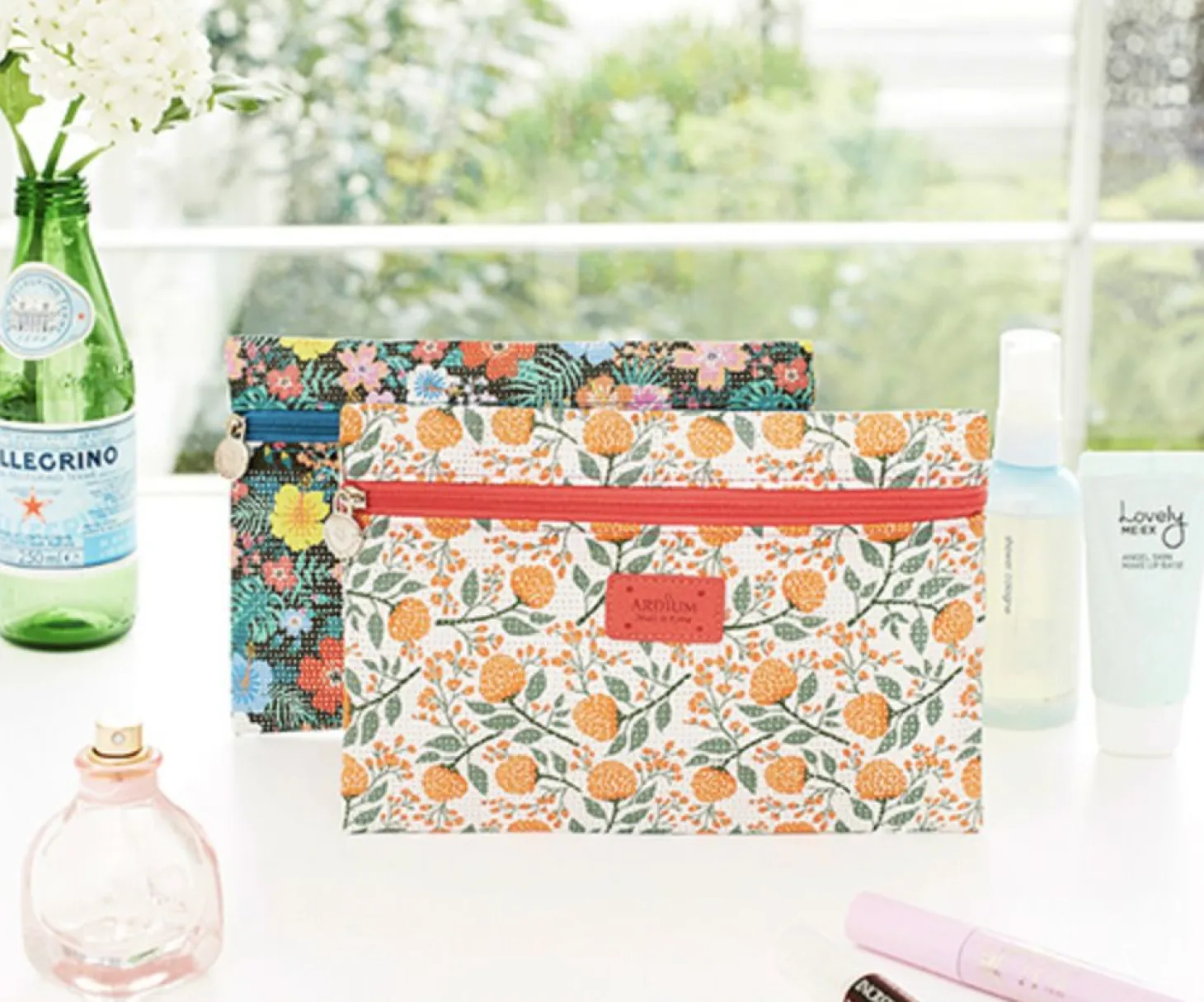 Small Summer Mesh Flat Pouch