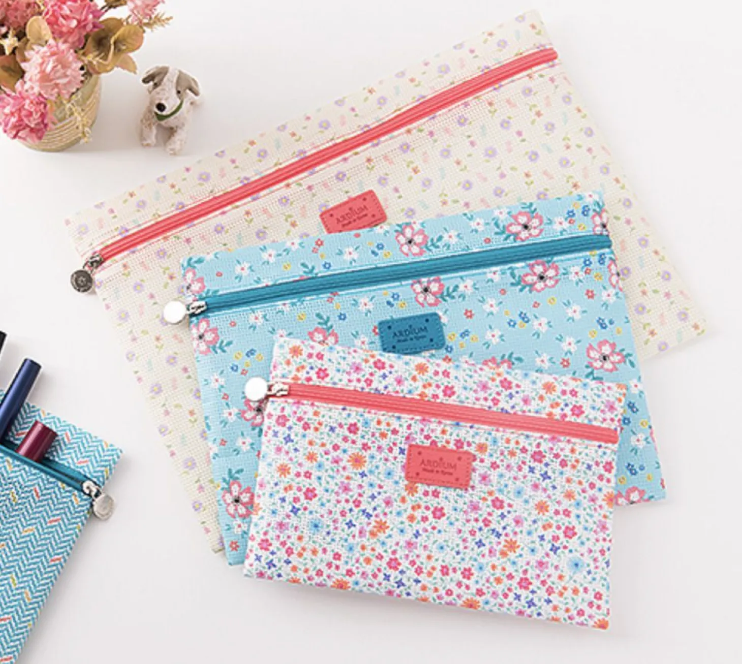 Small Summer Mesh Flat Pouch