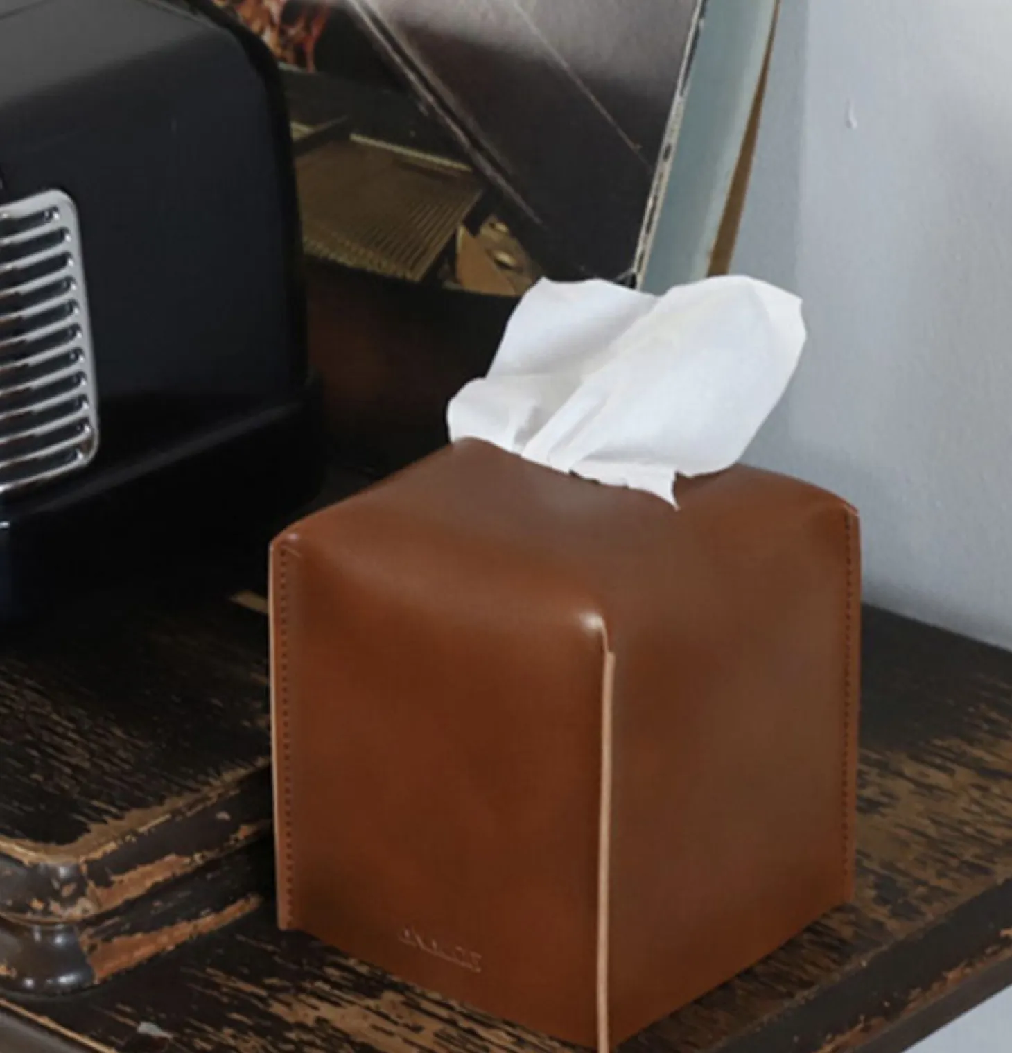 Small Vintage Tissue Cover