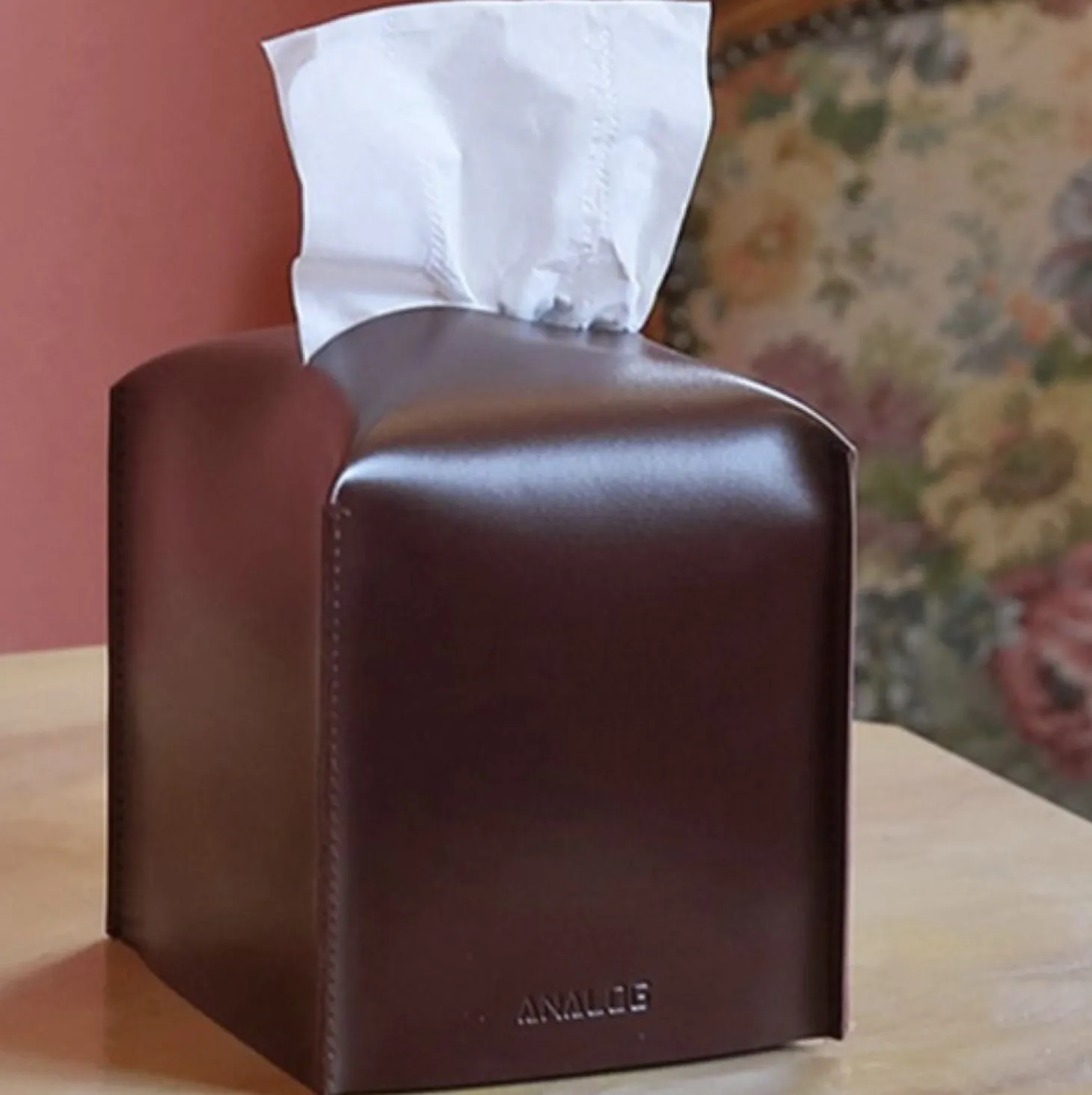 Small Vintage Tissue Cover