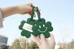 Smile Belted Luggage Tag