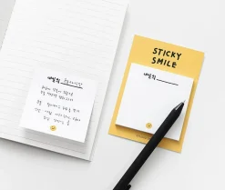 Smile Sticky Note