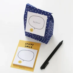 Smile Sticky Note