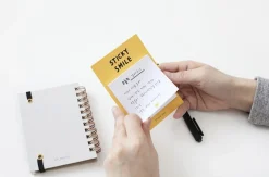 Smile Sticky Note
