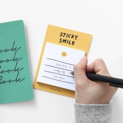 Smile Sticky Note