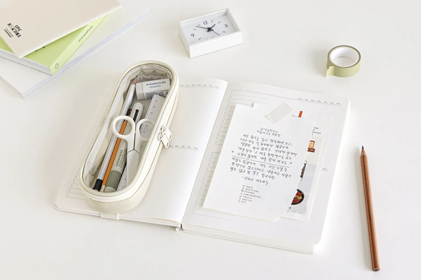 Smile Window Pen Pouch