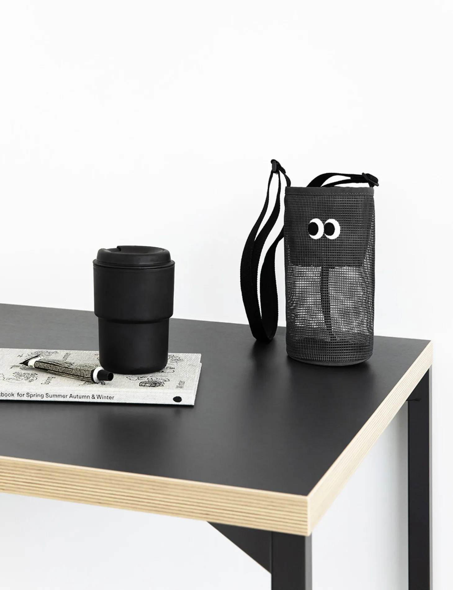 SOM SOM Drink Crossbody Bag