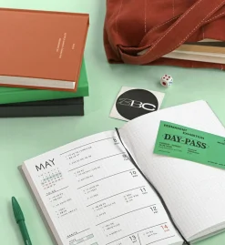 Souvenir B6 Hardcover Grid Notebook