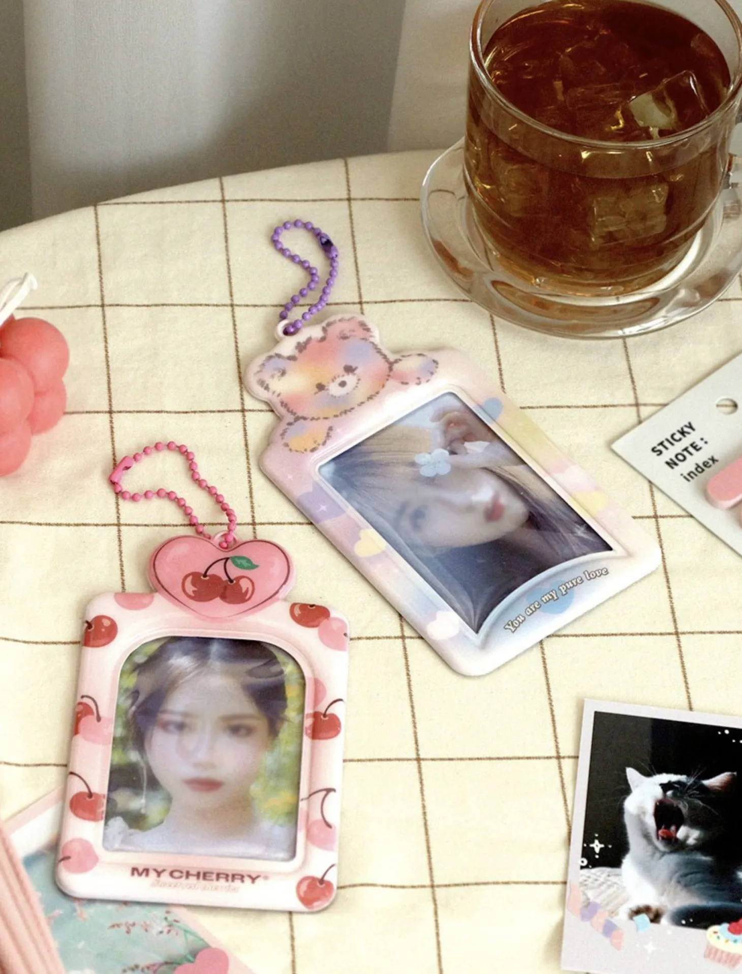 Sugar Photo Holder Ball Chain