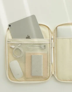 Table Talk 13 in. Pocket Laptop Pouch