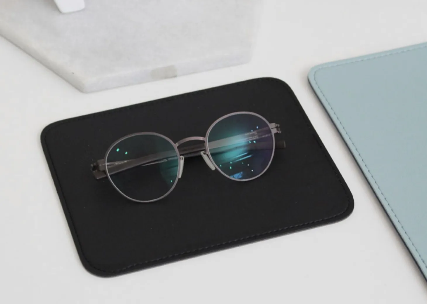 There's Twin Color Mini Mat