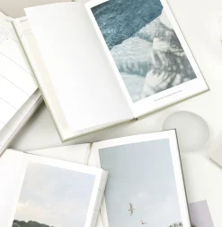 The Scenery Weekly Planner