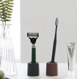 Toothbrush & Razor Holder