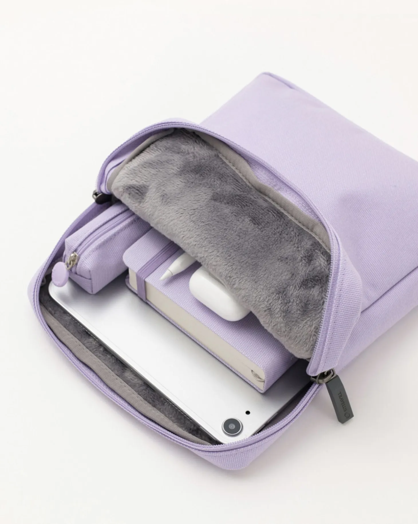 Travelus 11 in. Pouch & Screen Cloth Set