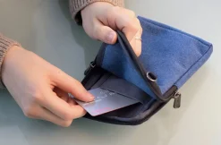 Travelus Phone Crossbody Bag