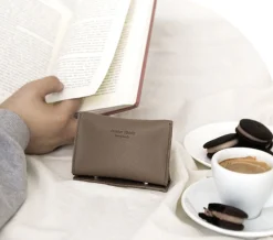 Triangle Leather Card Case