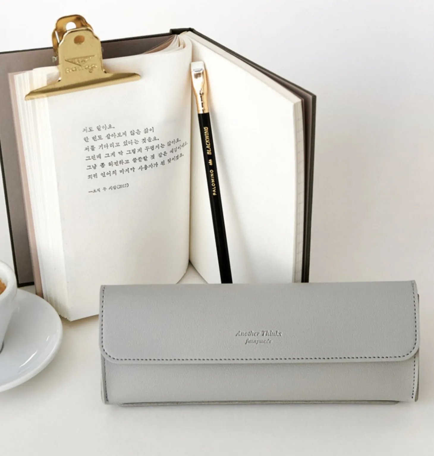 Triangle Leather Pen Case v2
