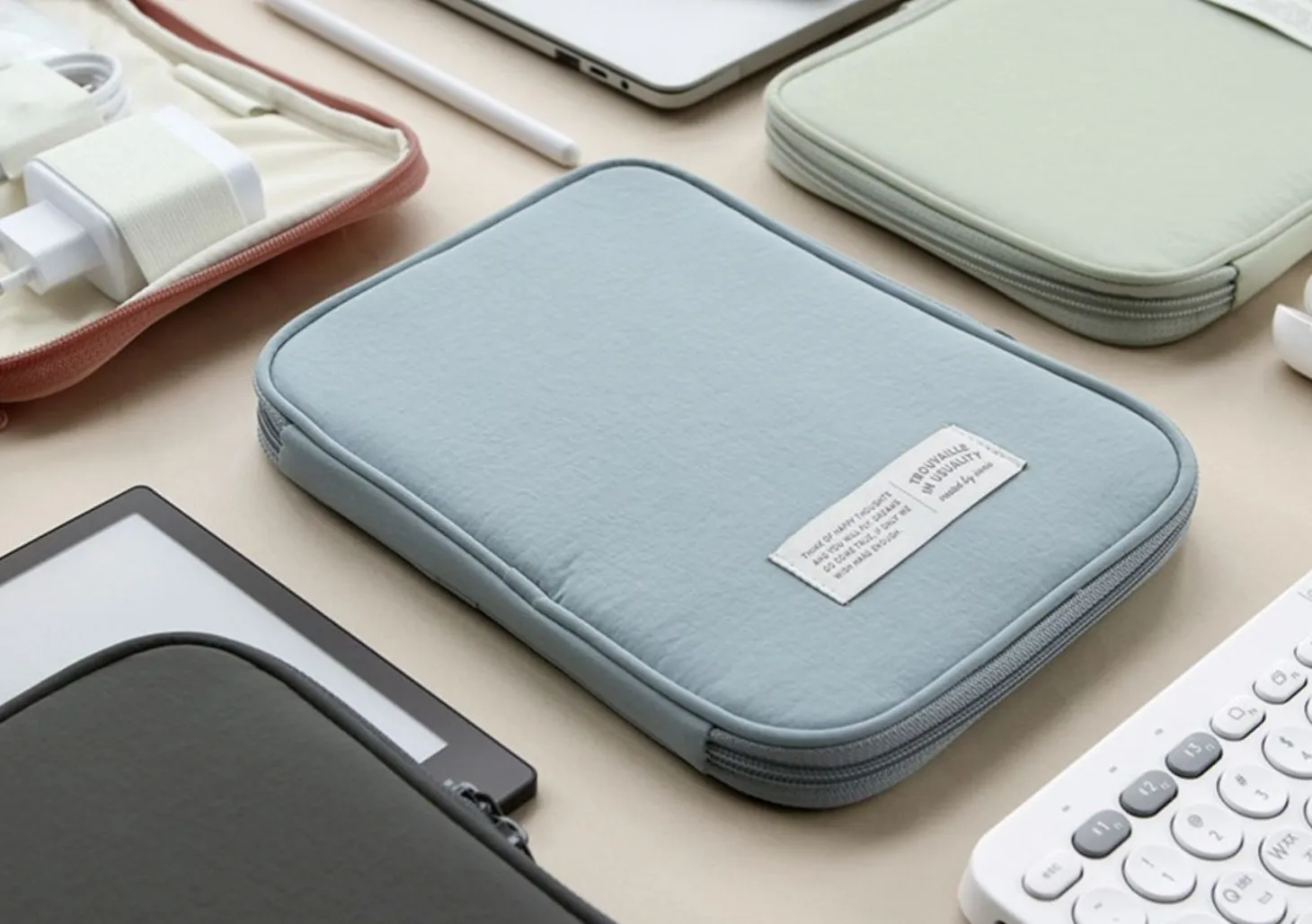 Trouvaille Cable Pouch