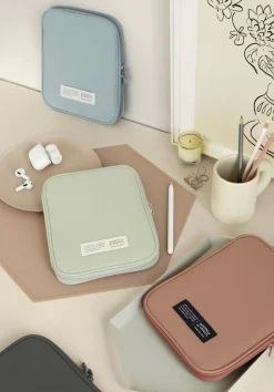 Trouvaille Cable Pouch