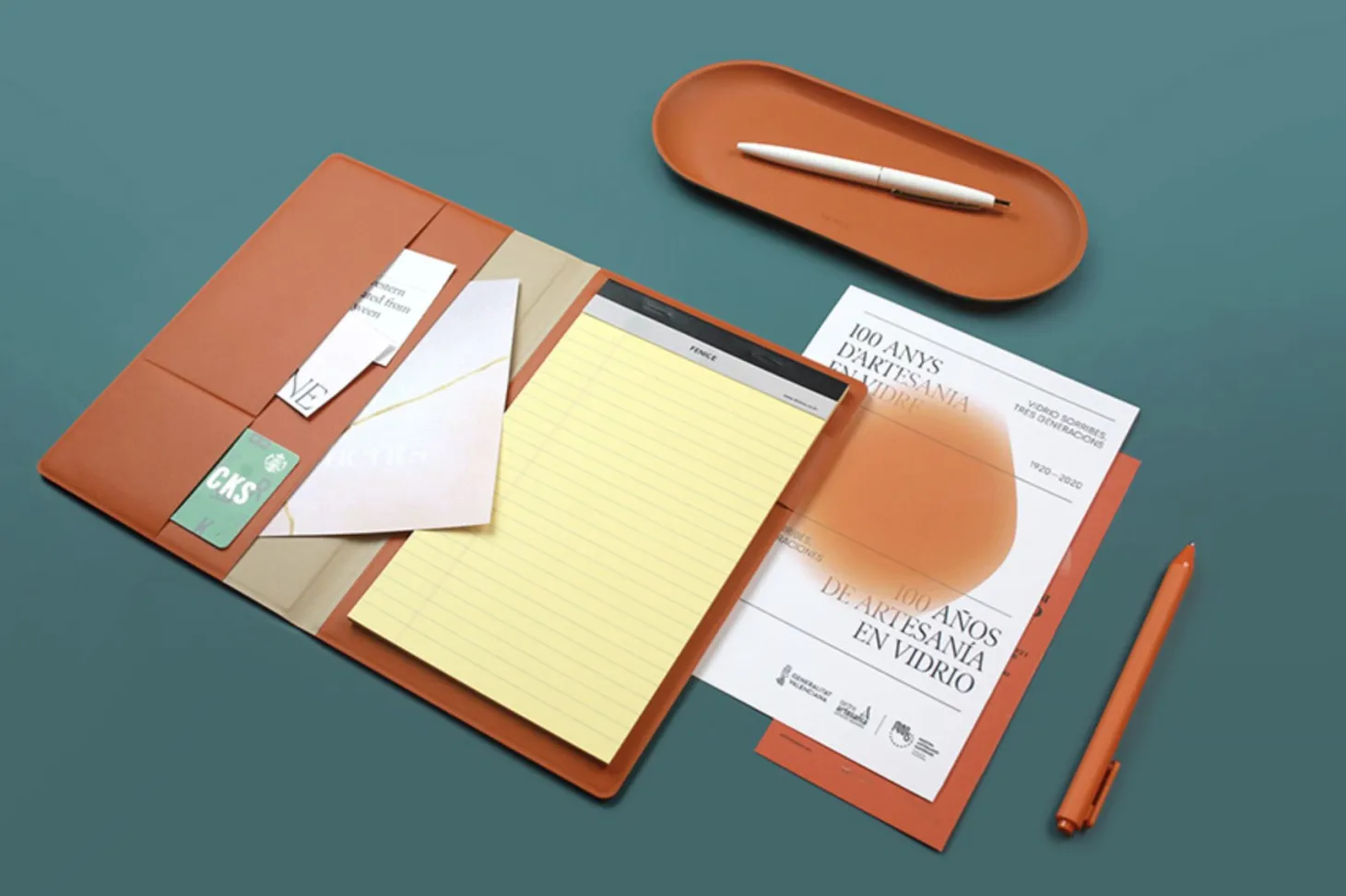 Two Tone A5 Notepad Organizer