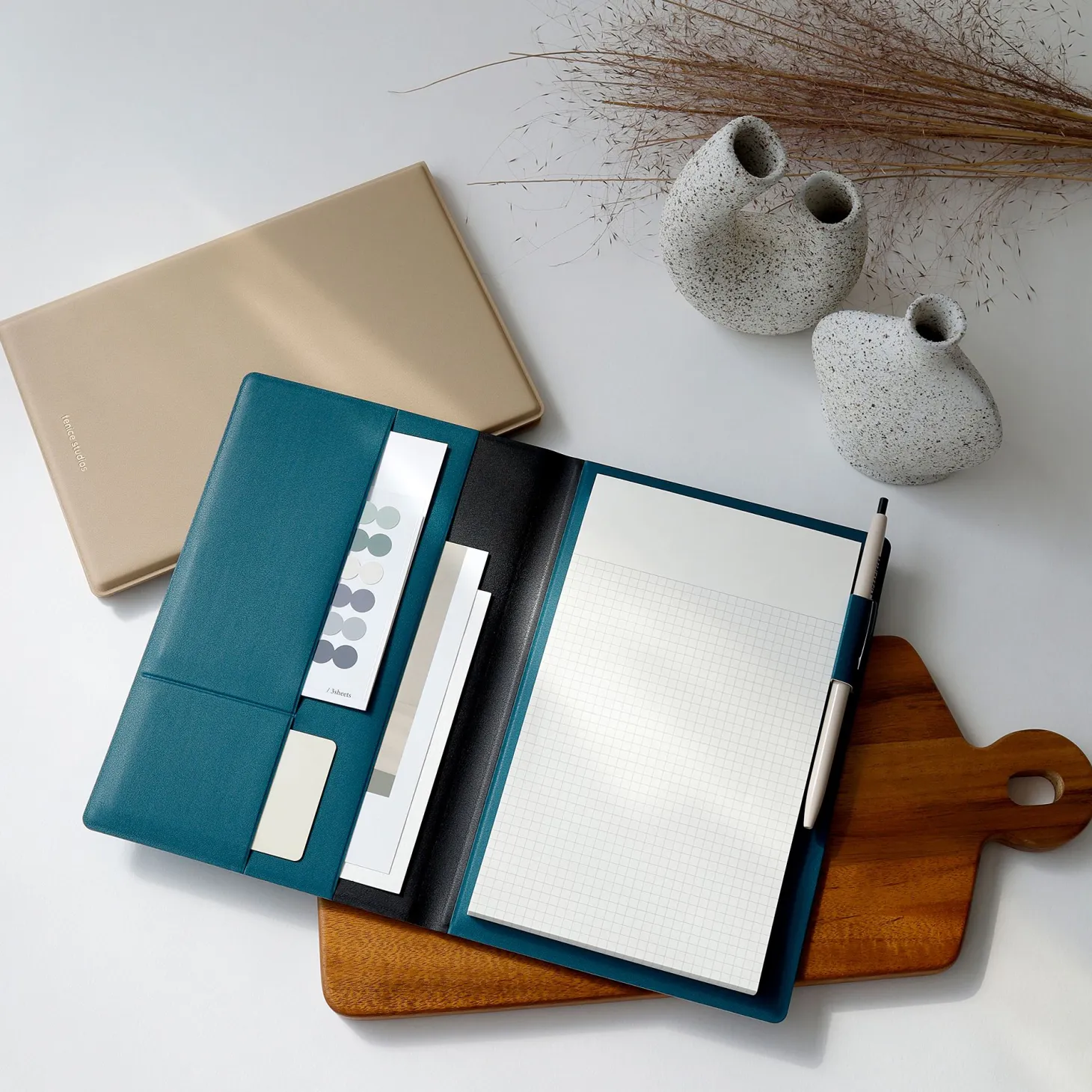 Two Tone A5 Notepad Organizer