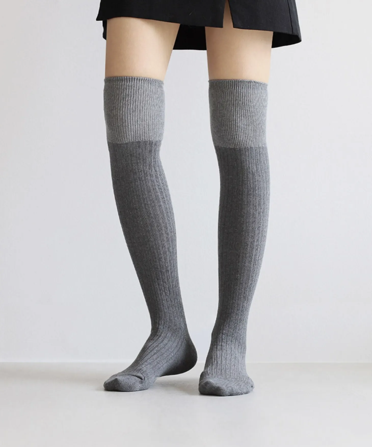 Two Tone Over The Knee Women Socks