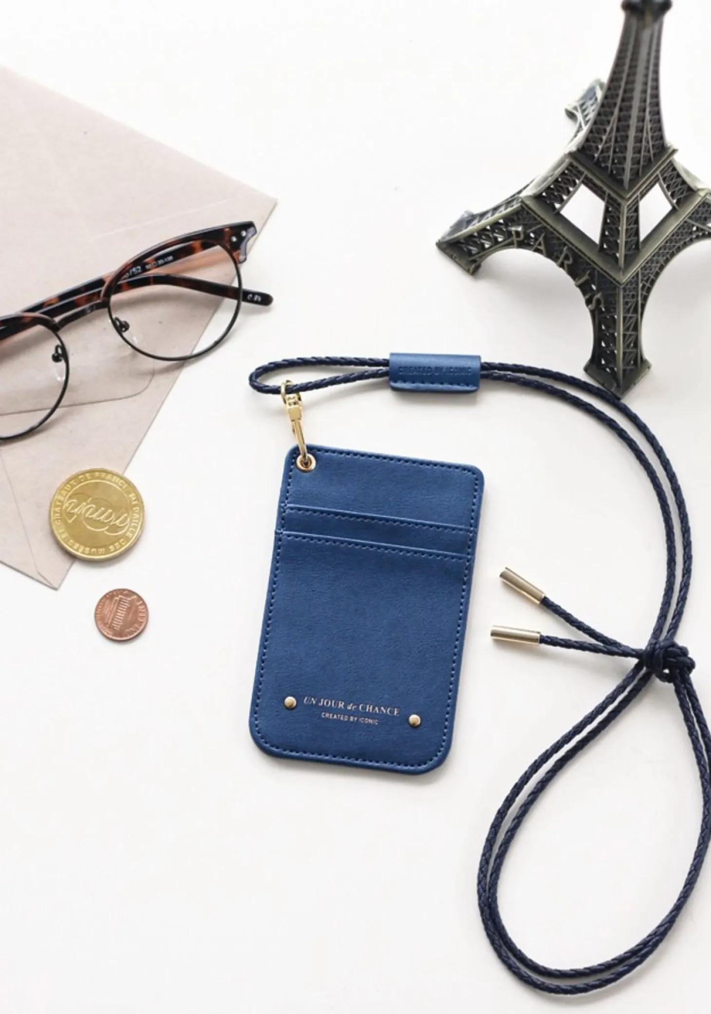 Un Jour De Chance Card Case & Neck Strap Set