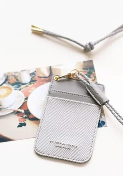 Un Jour De Chance Card Case & Neck Strap Set