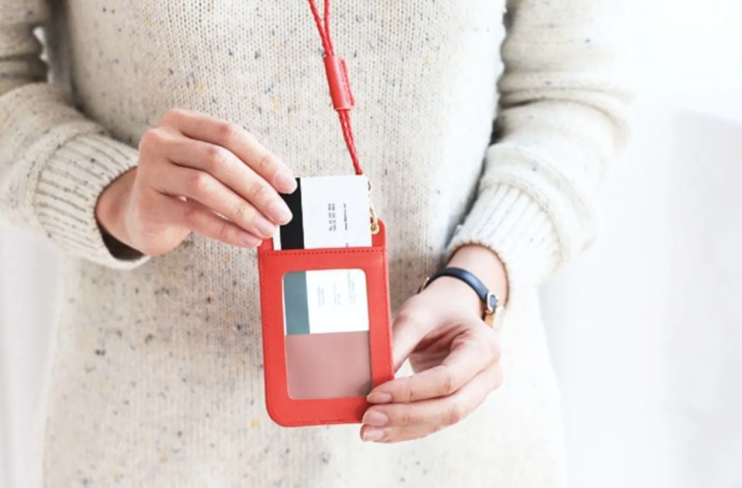 Un Jour De Chance Card Case & Neck Strap Set