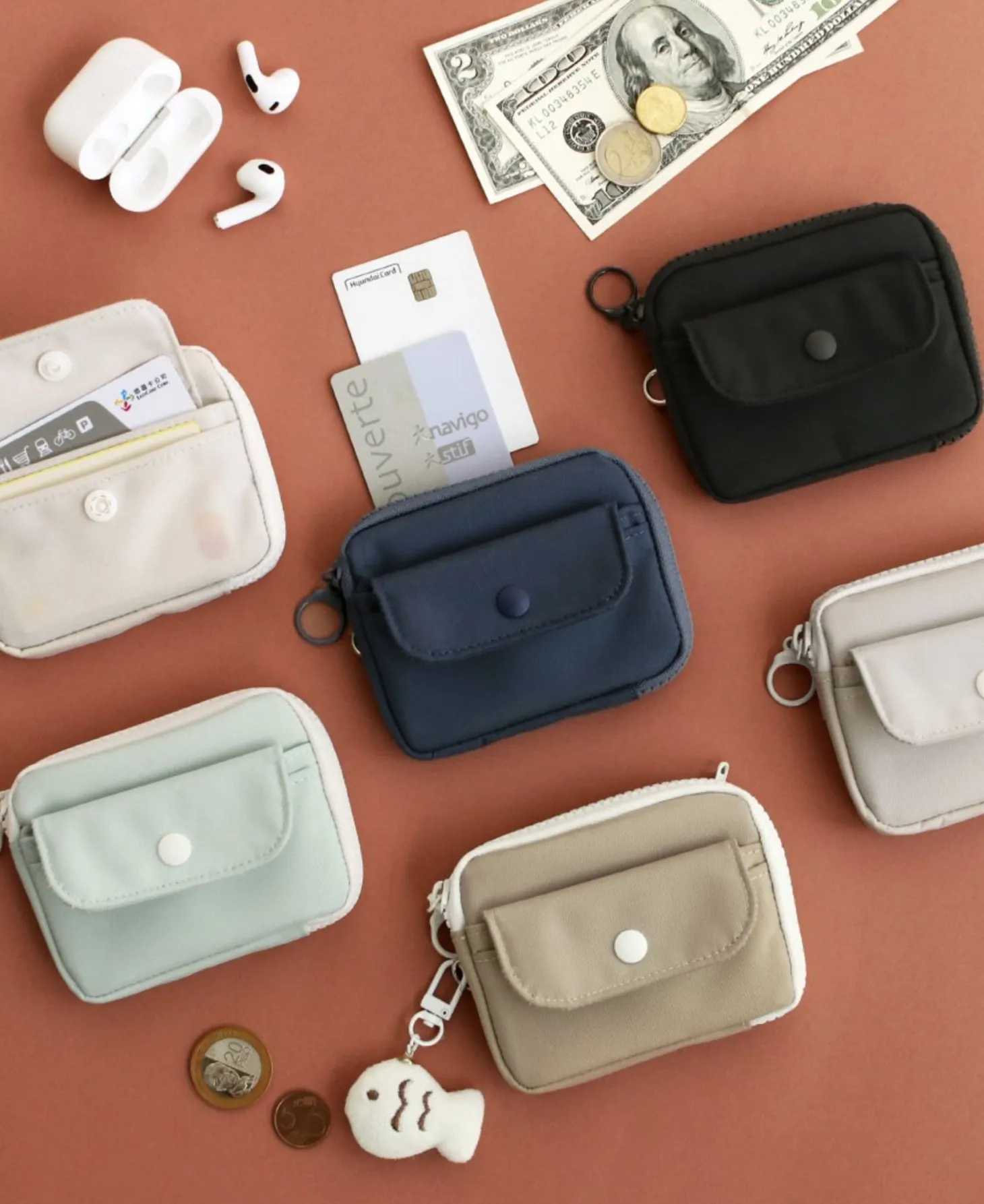 Voyager Button Card Pouch
