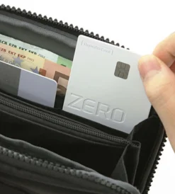 Voyager RFID-Blocking Passport Pouch