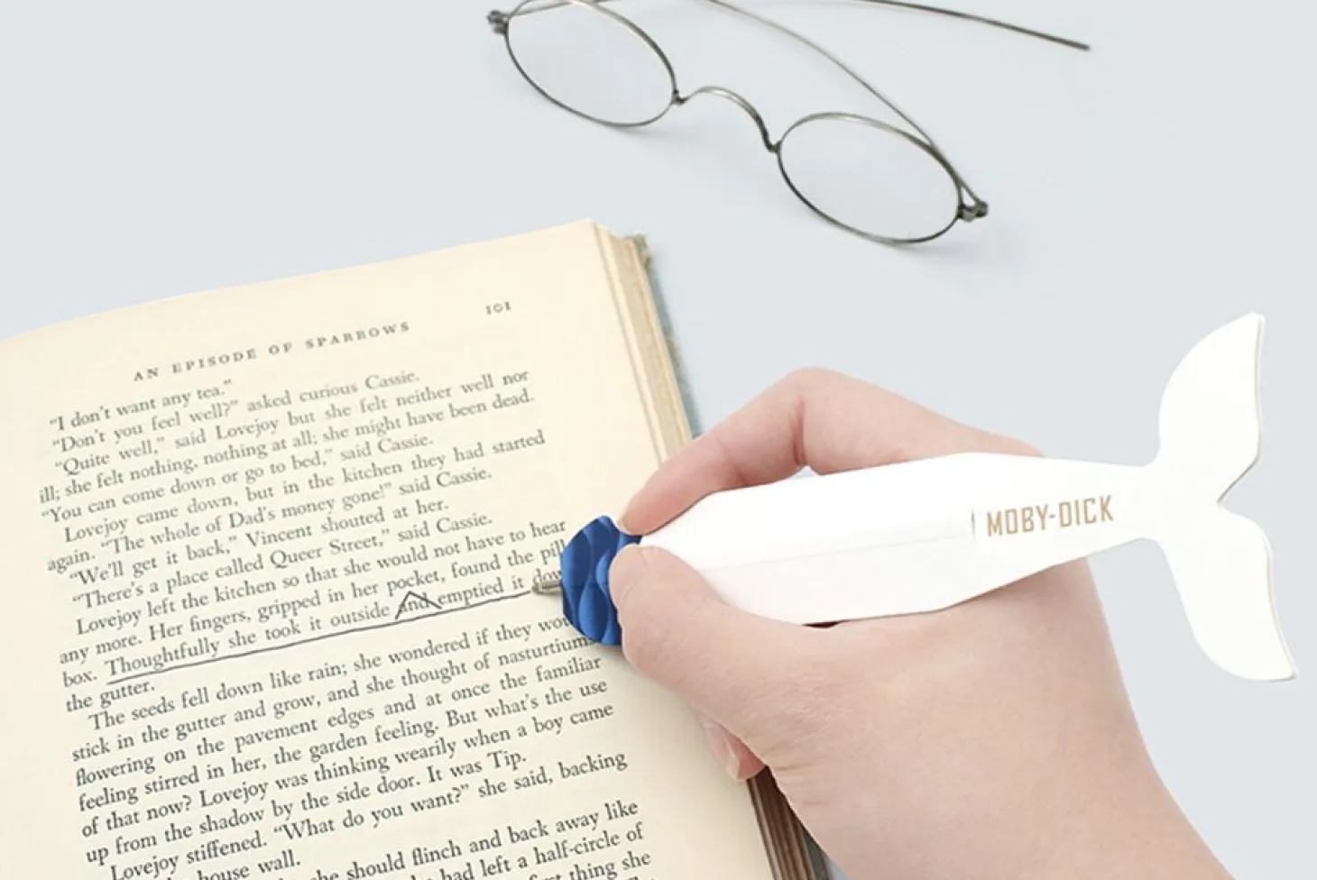 World Literature Bookmark Pen