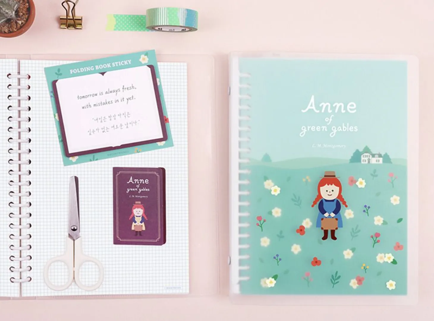 World Literature 20 Ring A5 Planner
