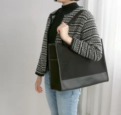XL La Belle Shoulder Bag