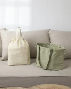 XL Travelus Drawstring Shoulder Bag