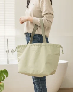 XL Travelus Drawstring Shoulder Bag